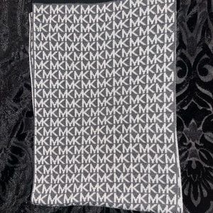 Michael Kors scarf